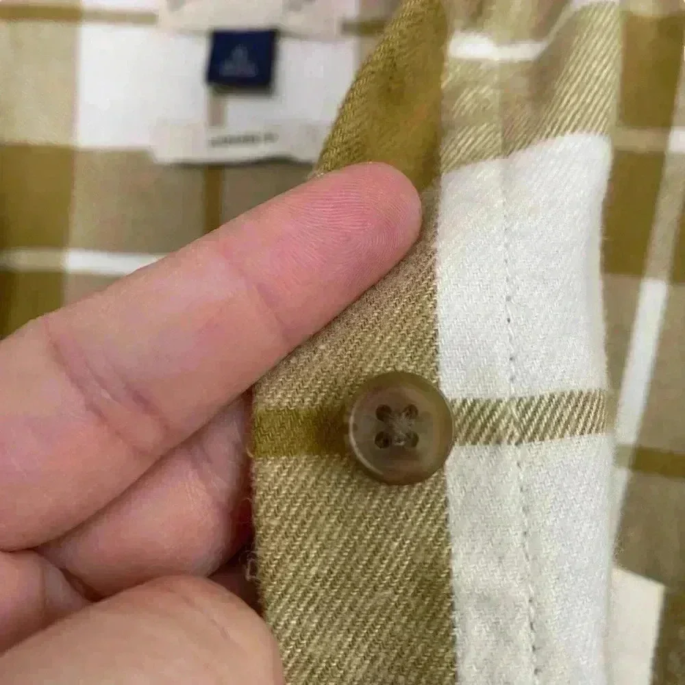 Universal Thread Flannel - Picture 3 of 6
